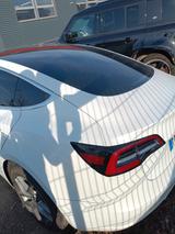 Tesla Model 3 Long Range Dual AWD - Tesla: Unfallwagen
