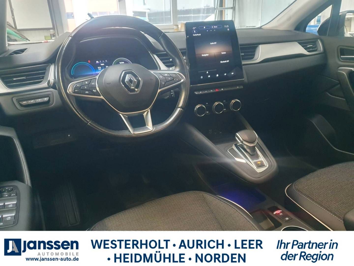 Fahrzeugabbildung Renault CAPTUR INTENS E-TECH Plug-in 160