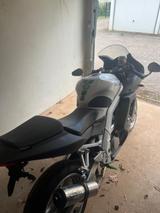 Suzuki SV 650s - SUZUKI 2005 SV650