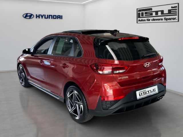 Fahrzeugabbildung Hyundai i30 N Line Mild-Hybrid+Sitz-Paket+Panormadach