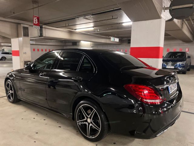 Otros Mercedes Benz  C klasse AMG Line VOLL AUSG...