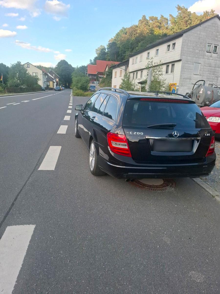 Mercedes-Benz C200 2011 — engine 136 HP (100kW)