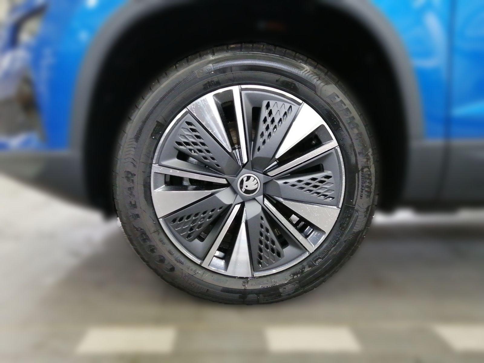 Skoda Karoq Balance 1,5 TSI DS AHK/ Navi/ Fahrassisten, миниатюра 3