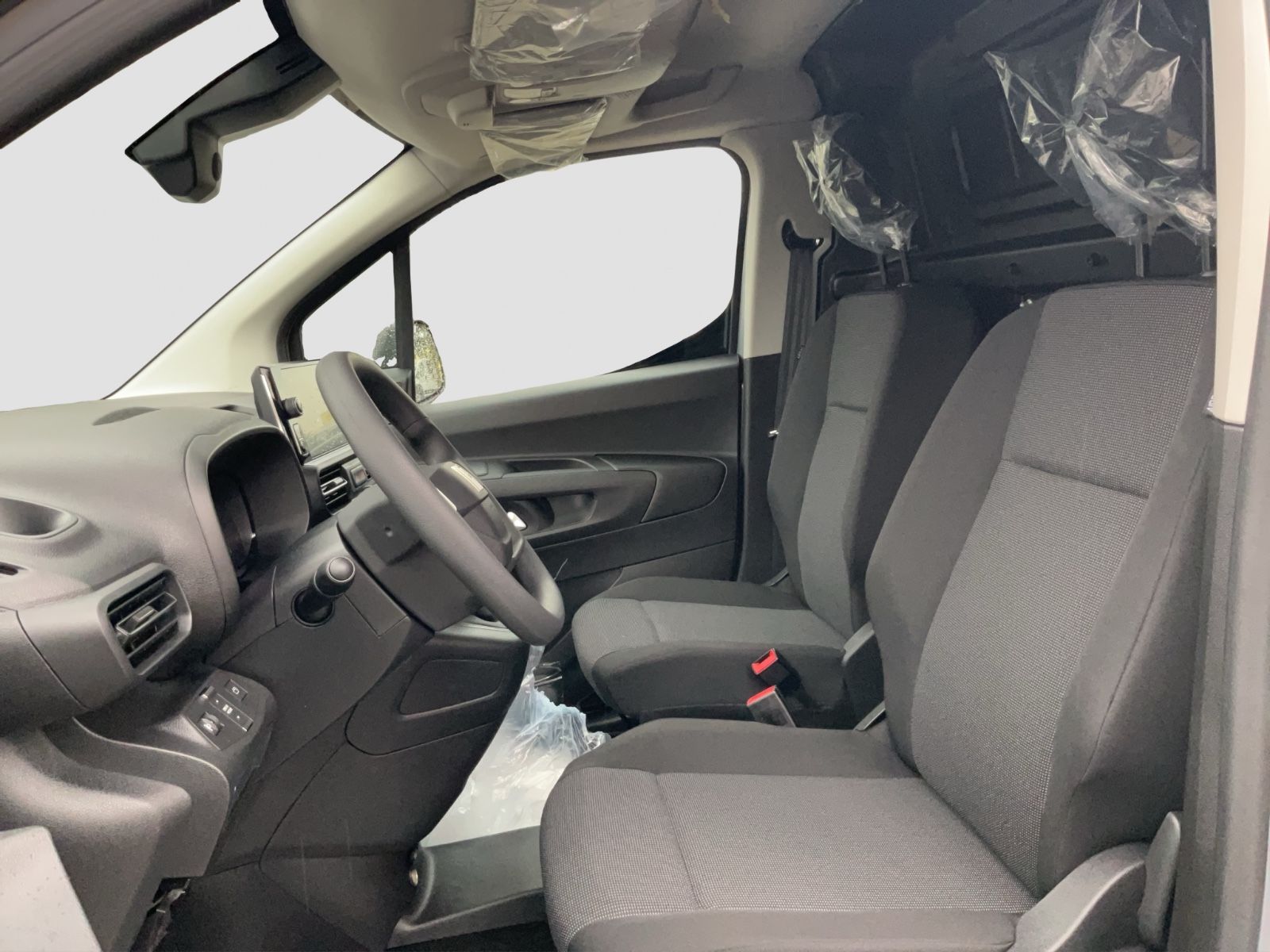 Fahrzeugabbildung Fiat Doblo L1 KaWa 1.5 101 PS MT + Allwetter,Kamera