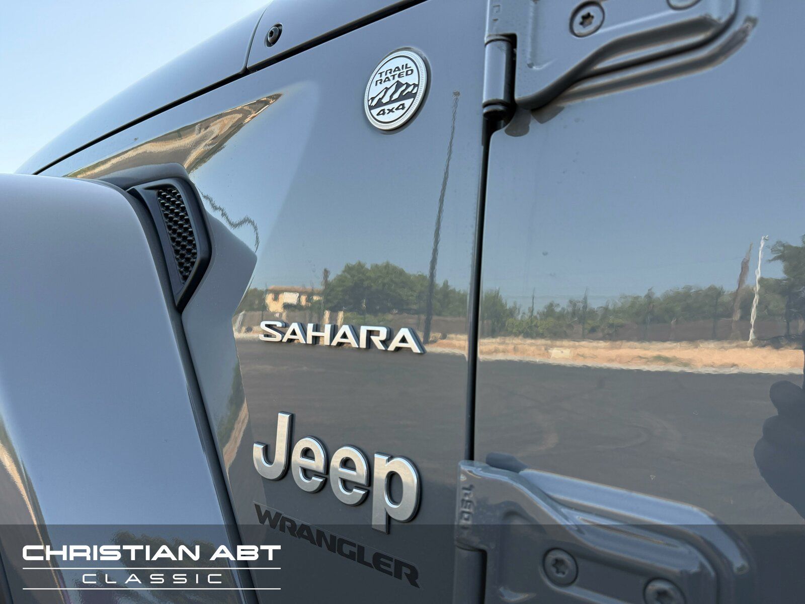 Fahrzeugabbildung Jeep Wrangler 2.2 CRDi Sahara (EURO 6d-TEMP) Navi/LED