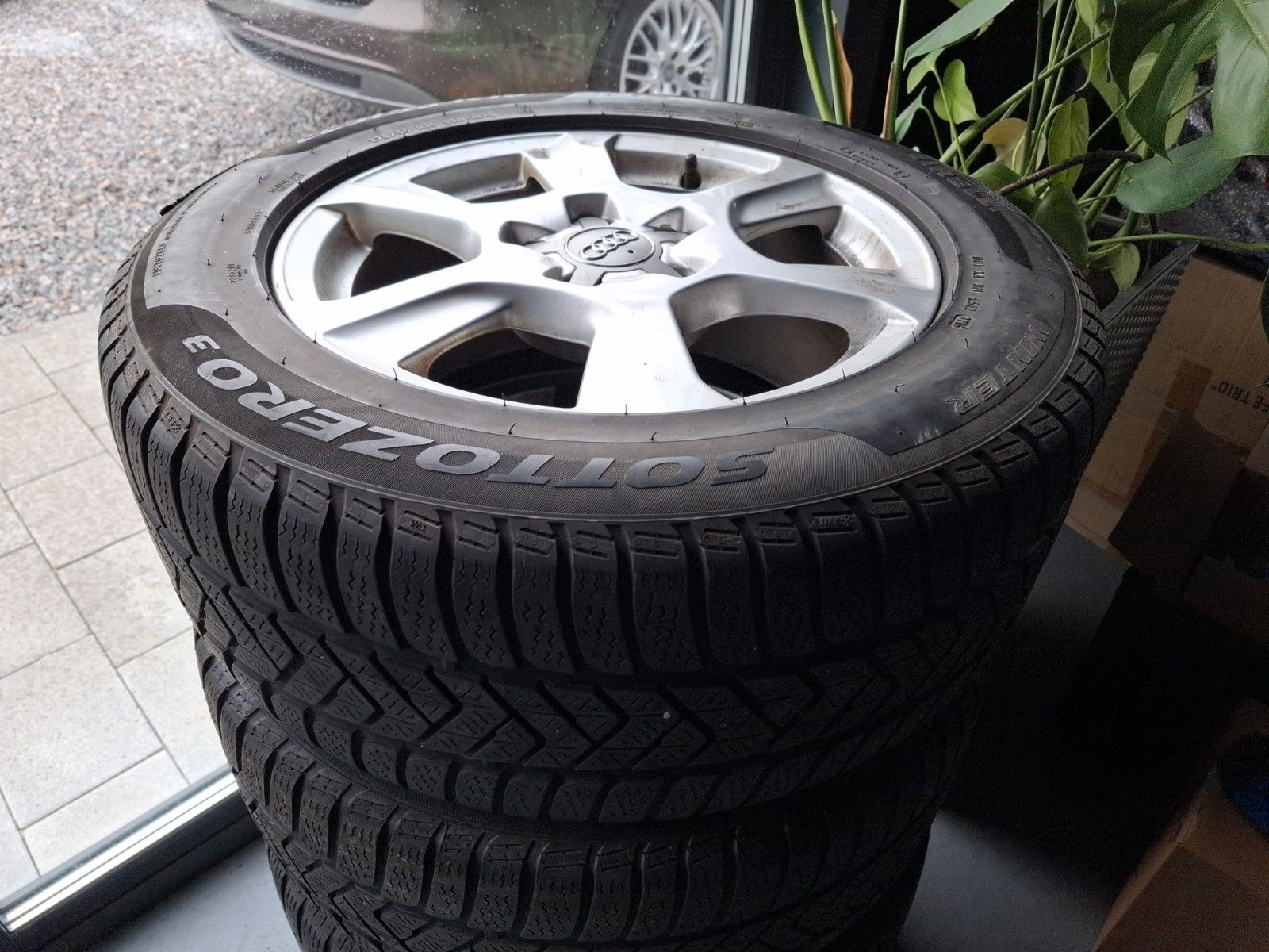 Fahrzeugabbildung Audi A4 Avant S line Sportpaket / plus ! TÜV NEU !