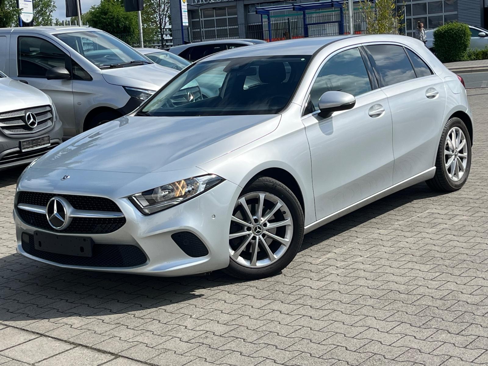 Mercedes-Benz A 200  d 4Matic*MBUX