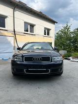 Audi A4 3.0 multitronic Avant - - Audi A4 aus 2002: Kombi