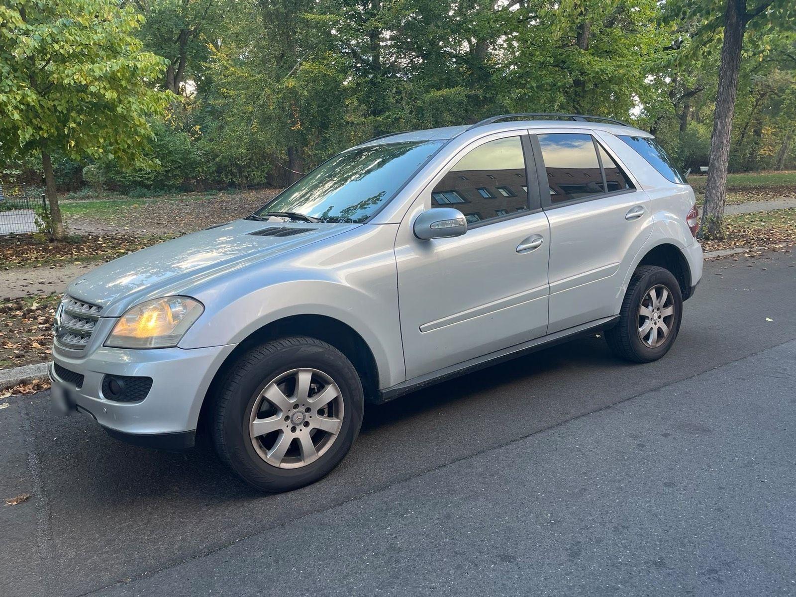 Mercedes-Benz ML 280