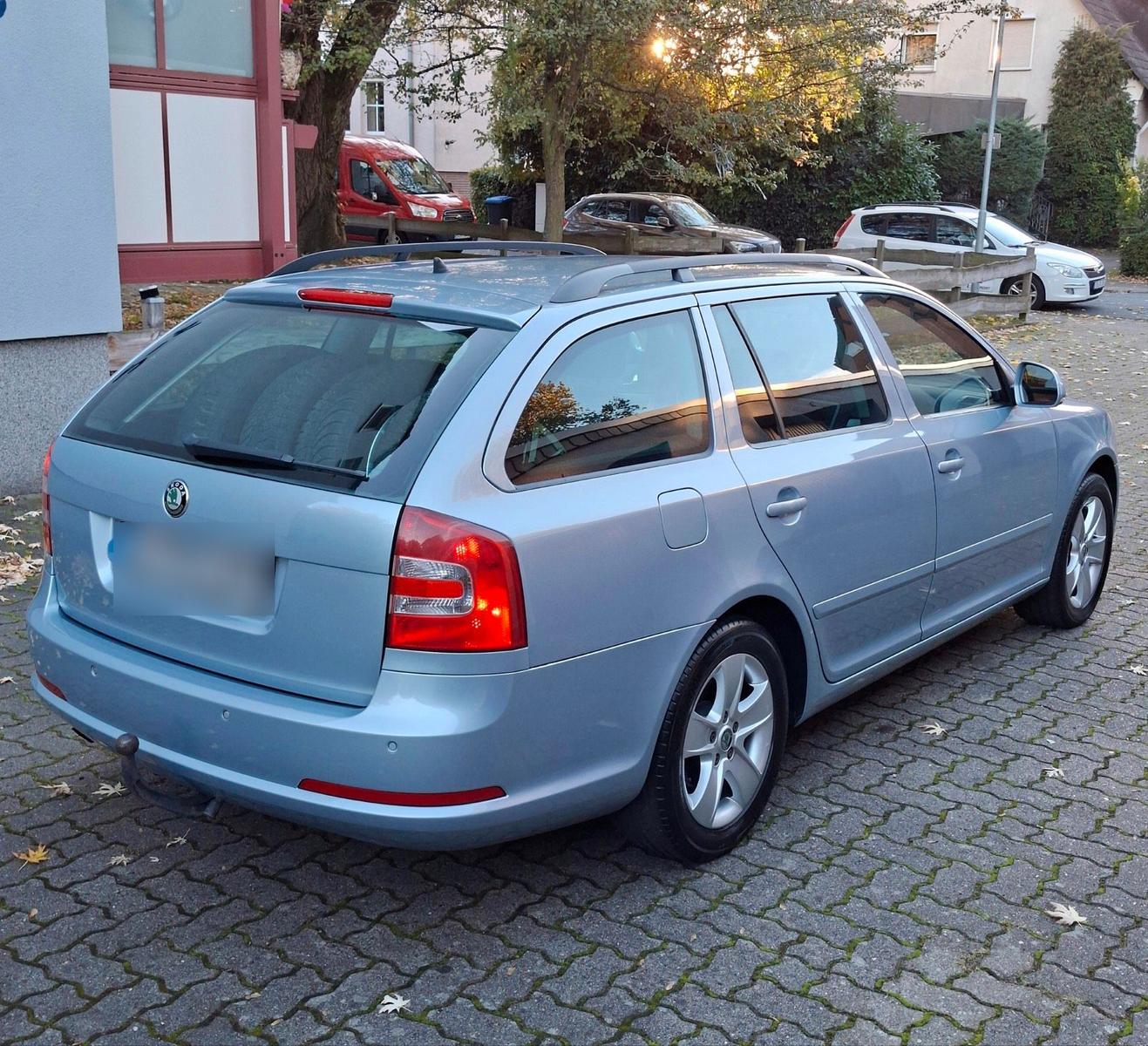 Skoda Octavia 2010 — photo 8
