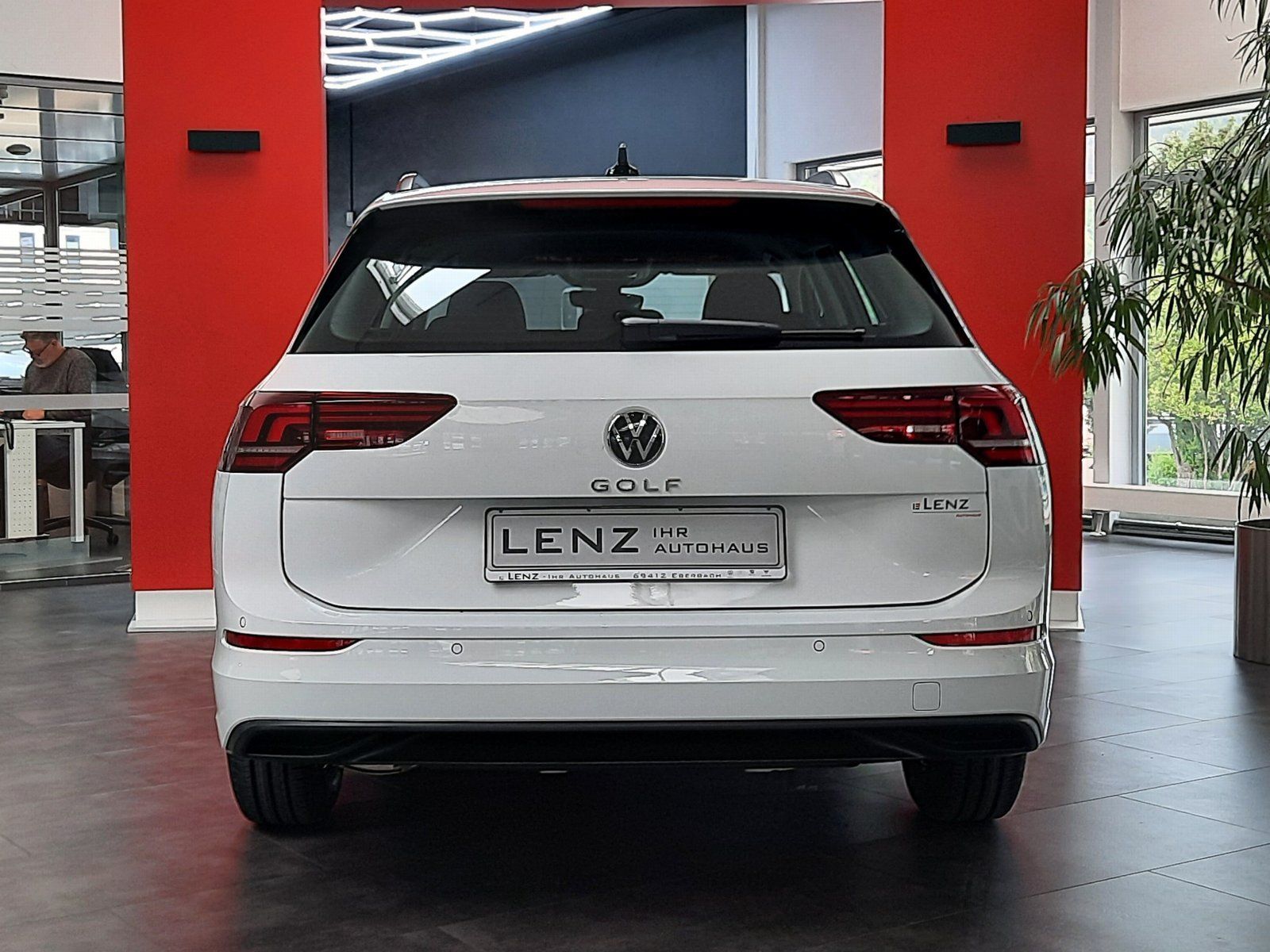 Fahrzeugabbildung Volkswagen Golf Variant Family TSI *LED*Sitzhzg*PDC*AppCon*