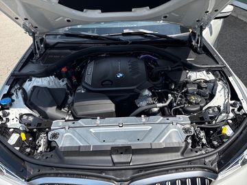 BMW 320d xDrive Touring M Sportpaket DAB LED Shz