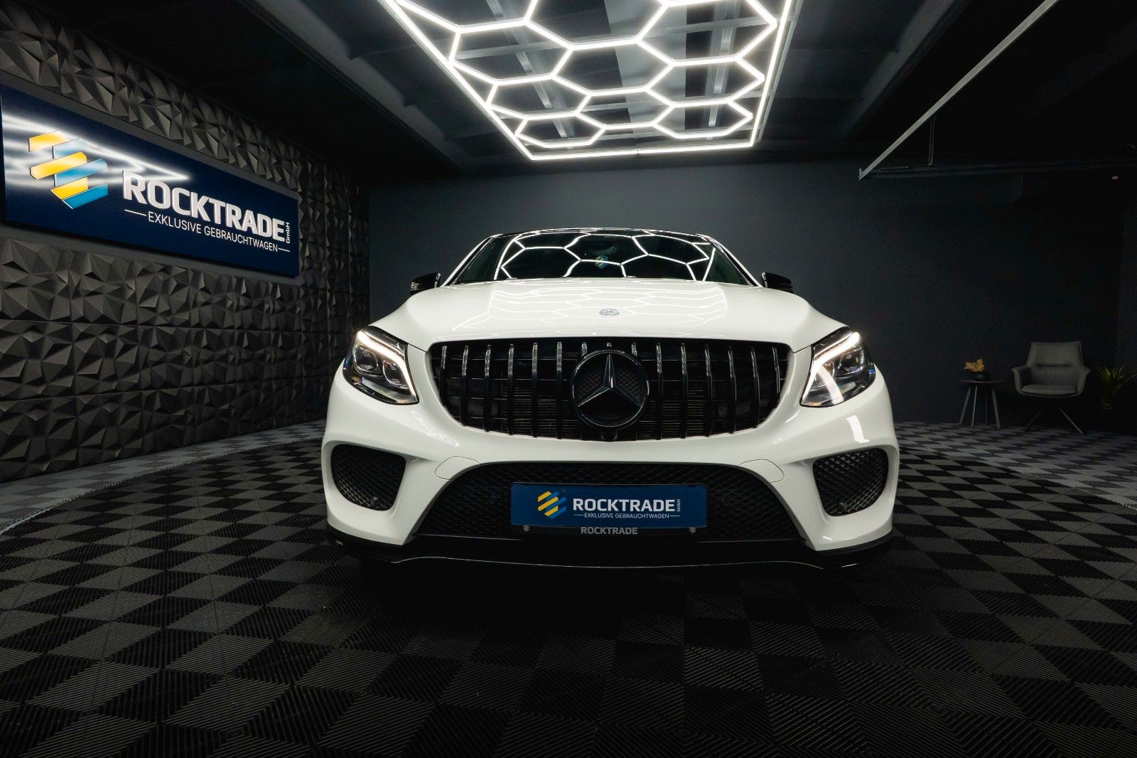 Fahrzeugabbildung Mercedes-Benz GLE 43 AMG Coupe Night-Paket *LED*Kamera*