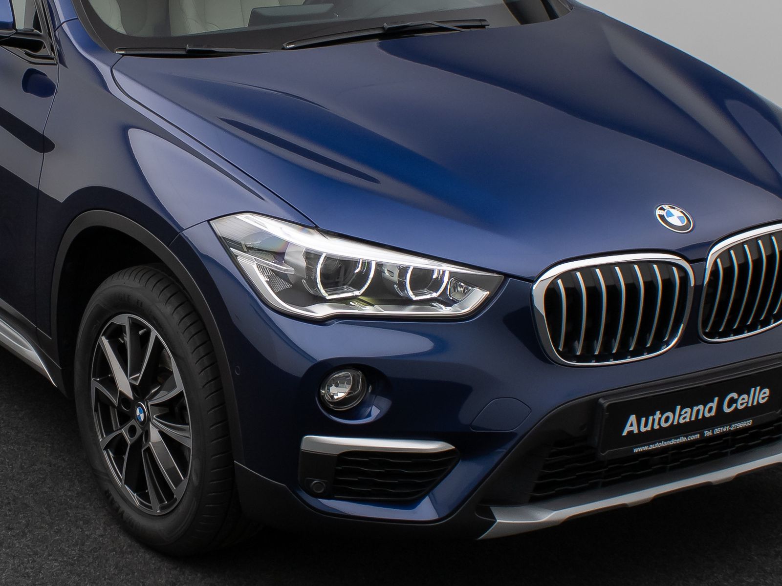 Fahrzeugabbildung BMW X1 sD20i xLine Panorama HUD H/K AHK Leder Voll