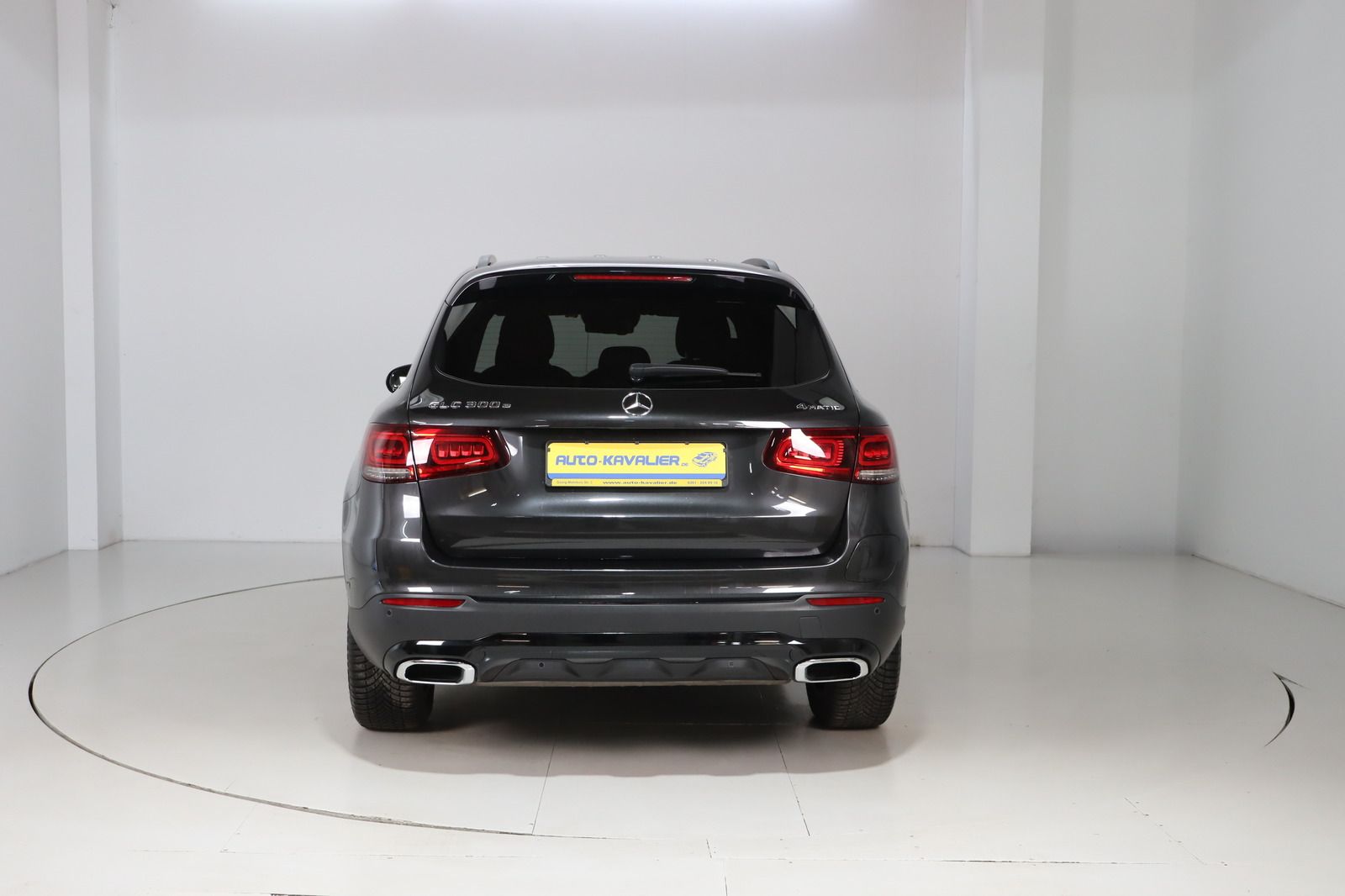 Fahrzeugabbildung Mercedes-Benz GLC 300 e 4Matic * DIS * RFK * LED