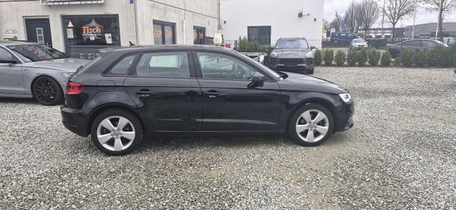 Audi A3 1.4 TFSI Sporback Ambition/Panoramadach