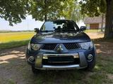 Mitsubishi L200 Intense Doppelkabine 4WD top - Mitsubishi L200: Geländewagen