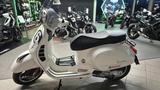 Vespa GTS 300 ABS - VESPA GTS