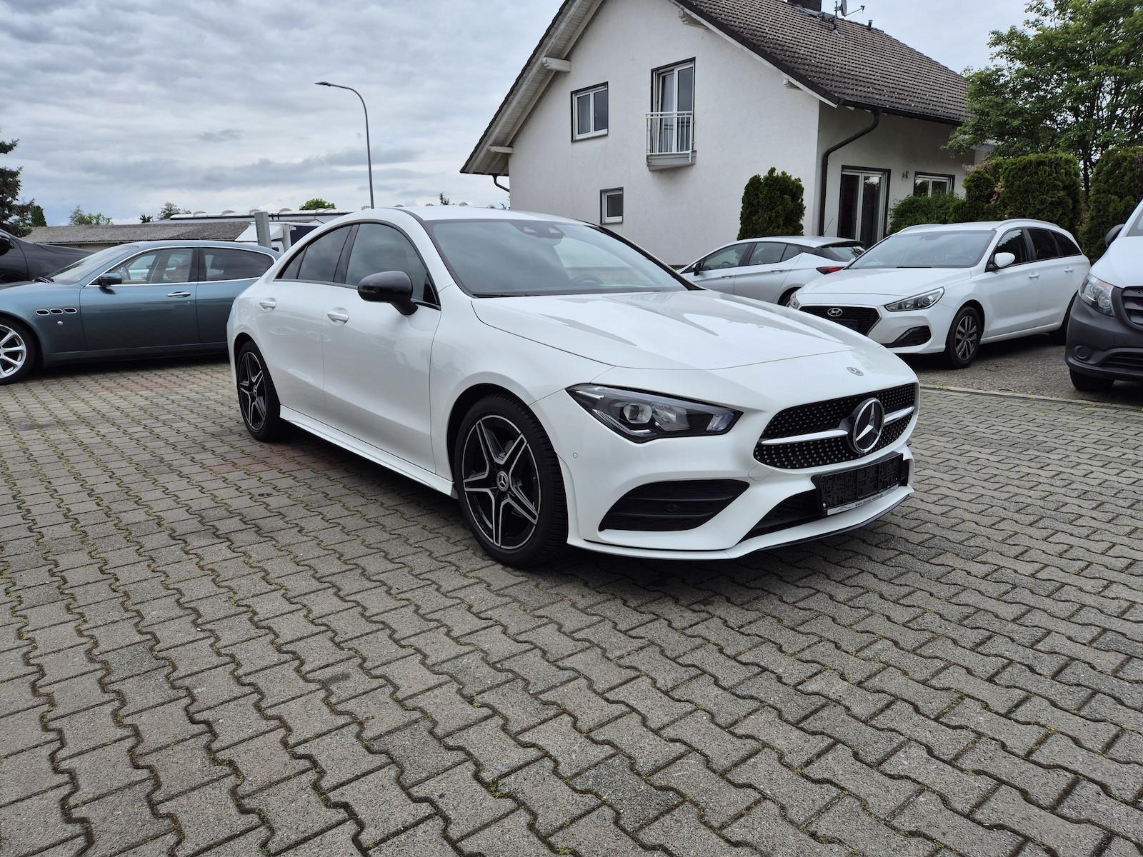 Mercedes-Benz CLA 180 AMG Line Night-Paket, Rückfahrkamera, Ap