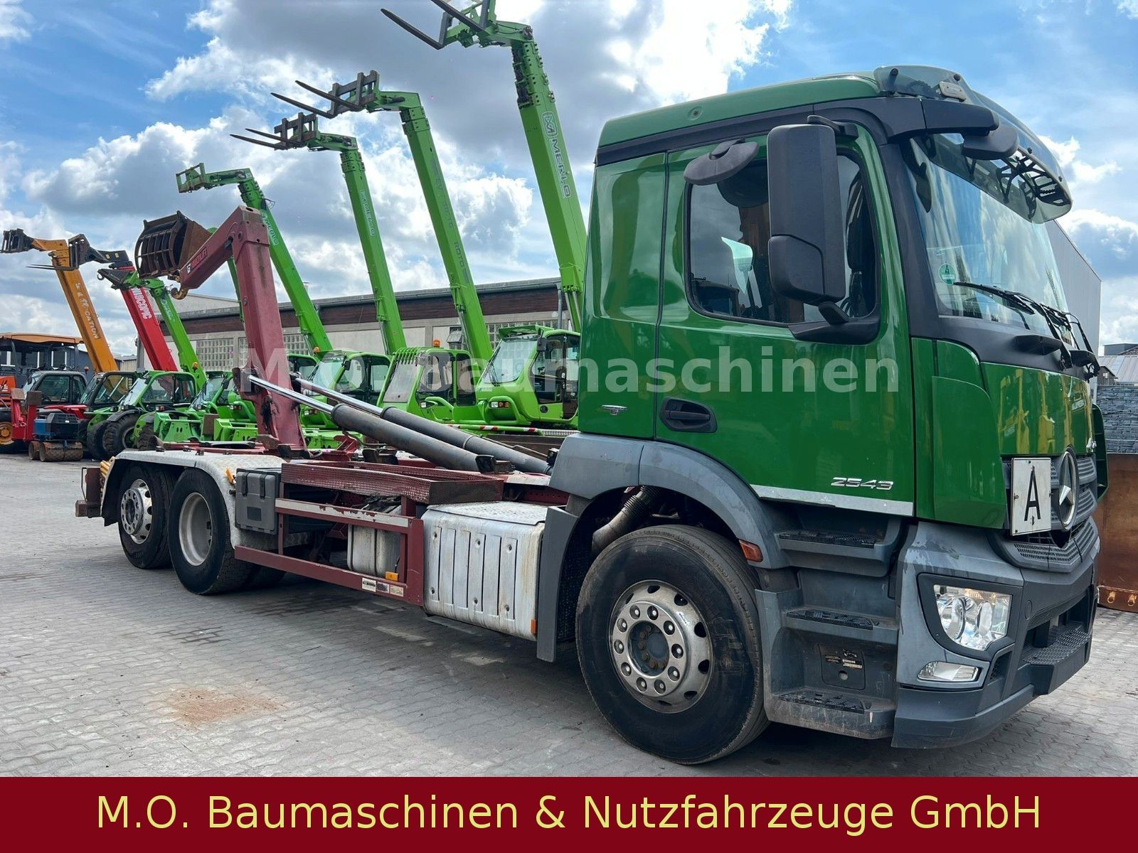 Fahrzeugabbildung Mercedes-Benz Antos 2543/Euro 6/Hiab XR 21S59/