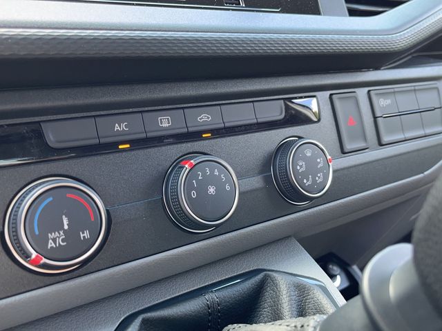 Transporter 6.1 Kasten Motor: 2,0 l TDI SCR 81 k