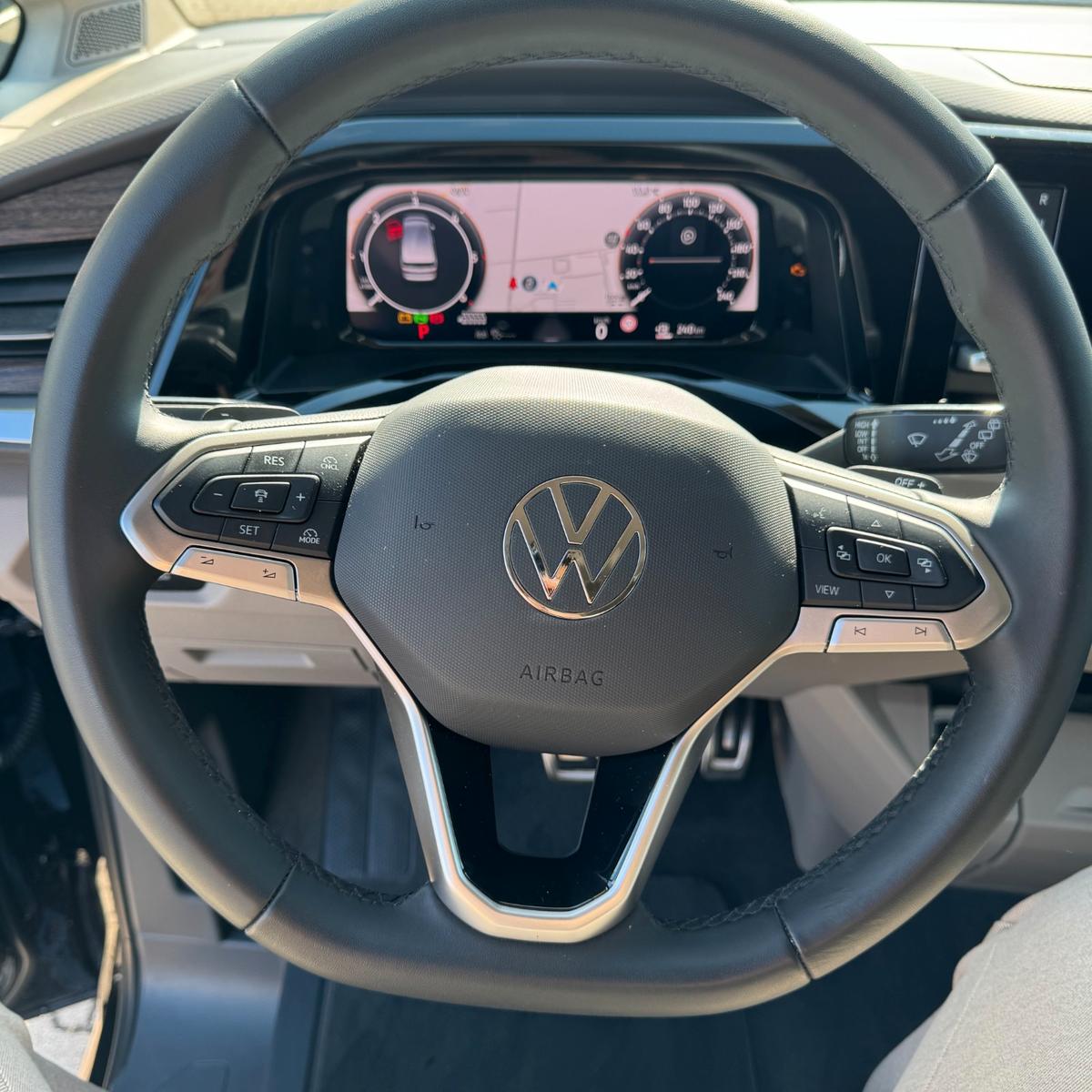 Volkswagen T7 Multivan 2.0 TDI Style