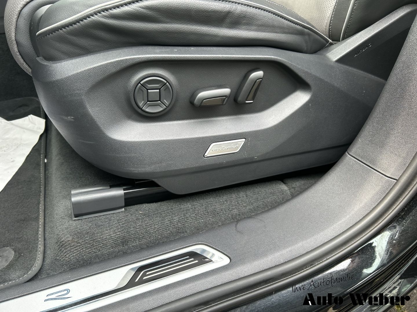 Volkswagen Touareg - Bild 13