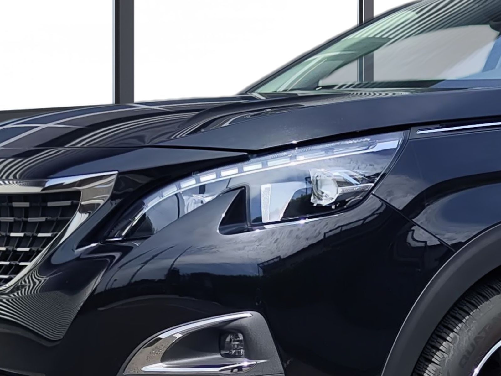 Fahrzeugabbildung Peugeot 3008 1.2 PureTech 130 Allure AHK