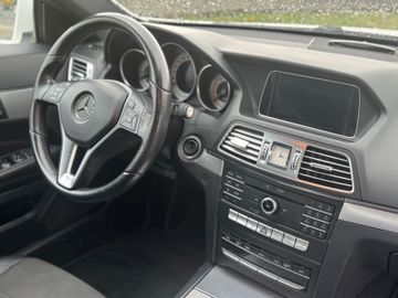 Mercedes E 200 - 8