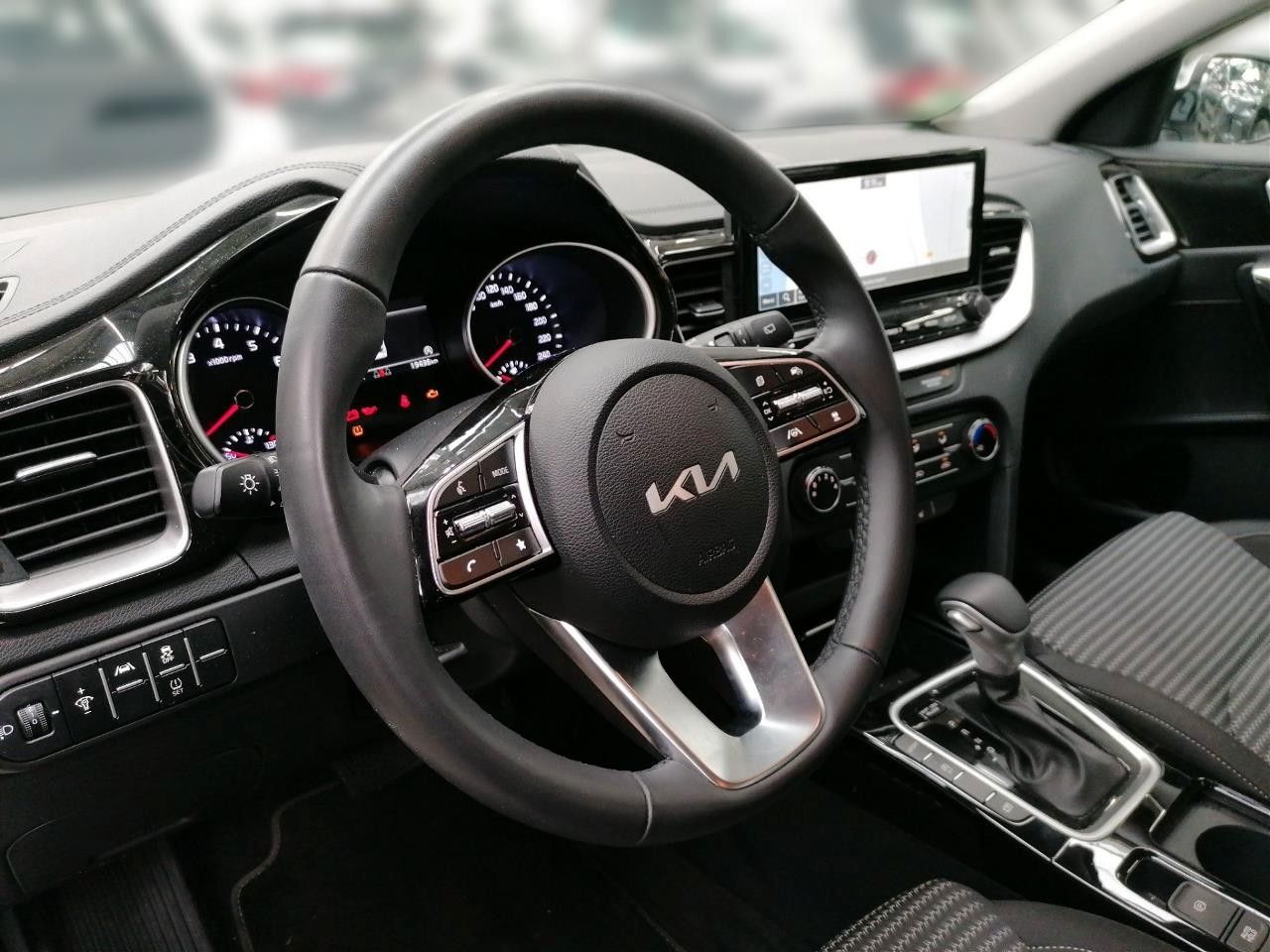 Fahrzeugabbildung Kia CEED_SW 1.5T 140 DCT7 VISION NAV ALLWETTER