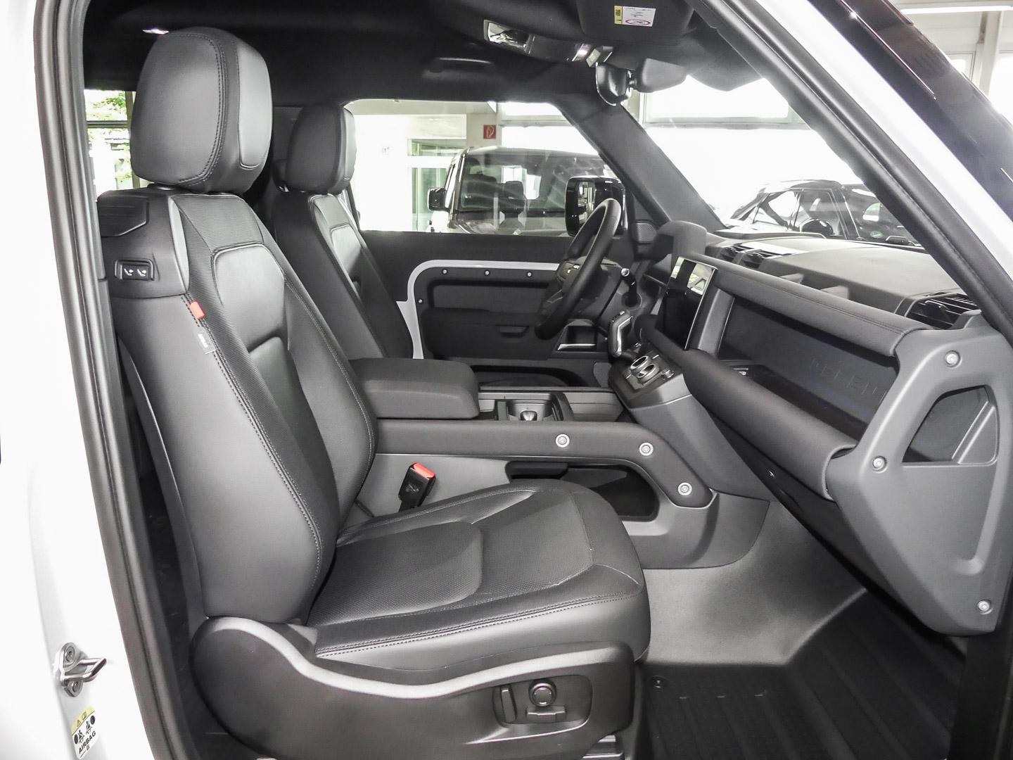 Land Rover Defender 90 X-Dynamic SE D200 Mild-Hybrid EU6d A