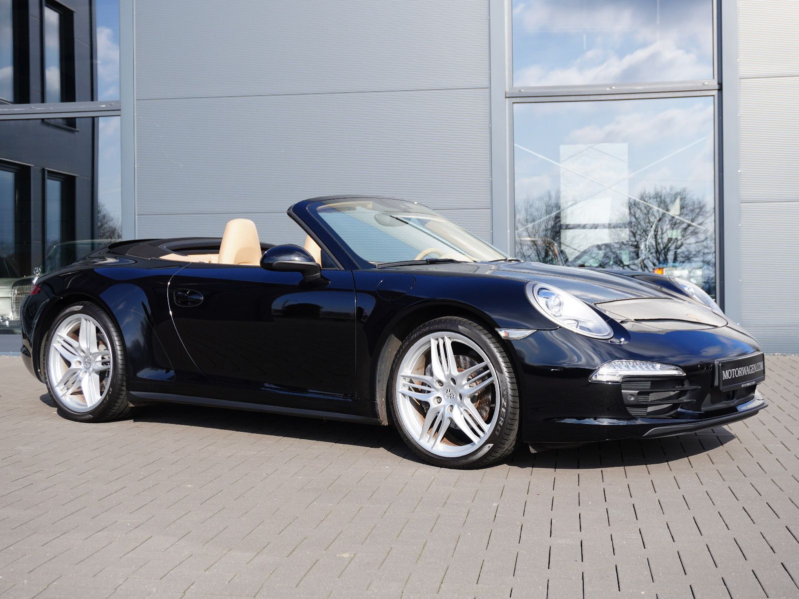 Fahrzeugabbildung Porsche 991 Carrera 4 Cabriolet