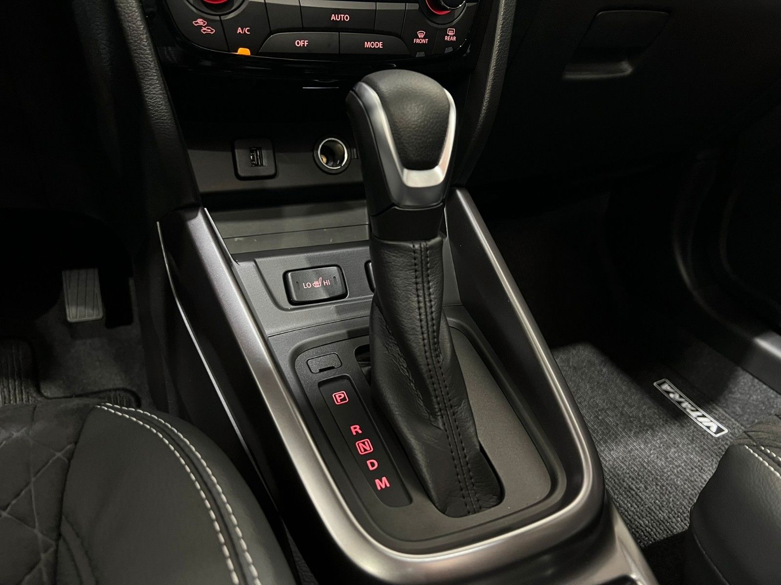 Fahrzeugabbildung Suzuki Vitara  1.5 DUALJET HYBRID AGS Comfort+