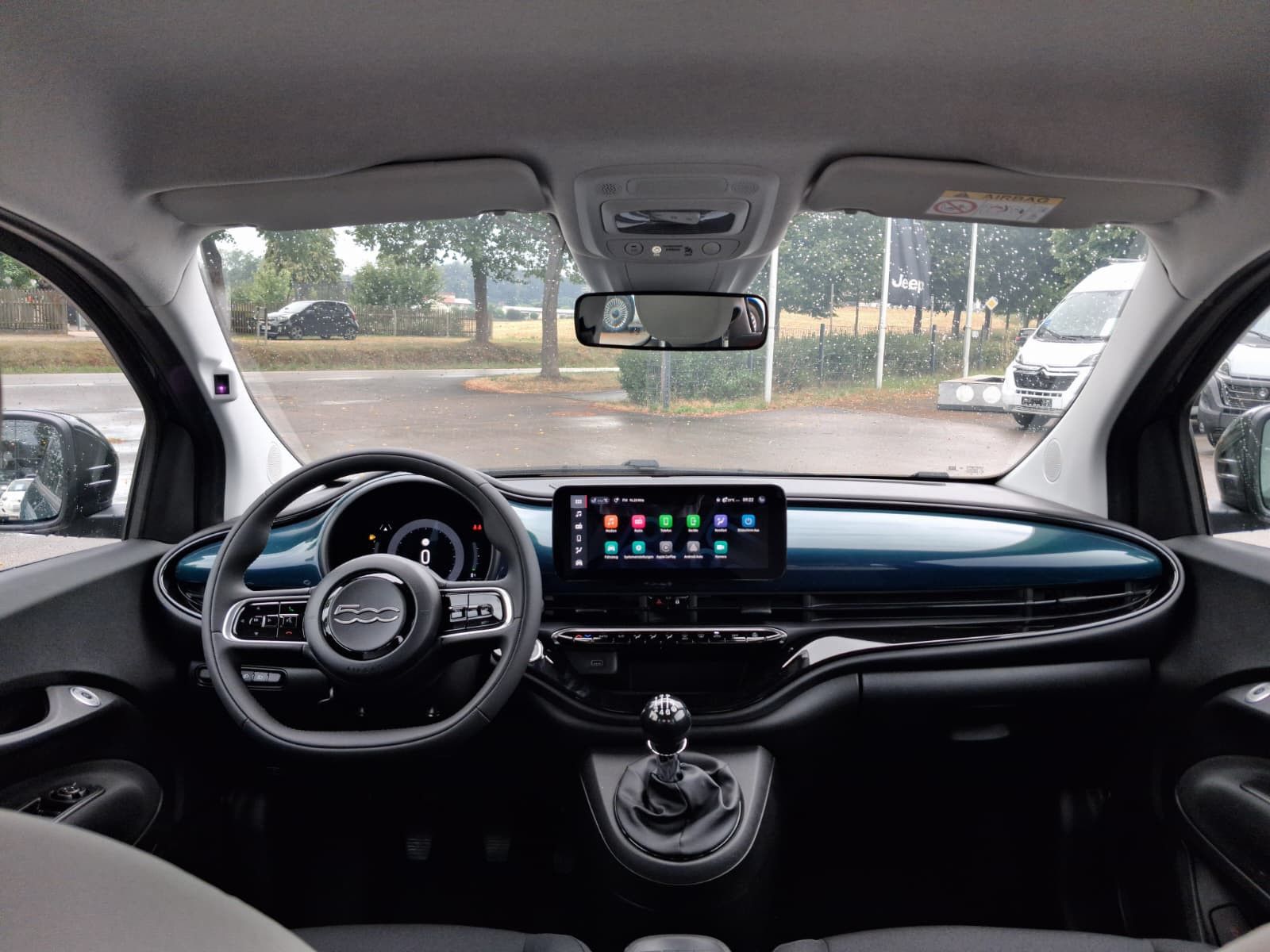 Fahrzeugabbildung Fiat 500 1.0 Hybrid FireFly 48 kW Icon