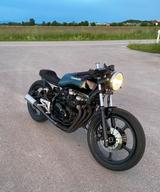 Kawasaki Cafe Racer GPZ 550 H  - KAWASAKI 1983