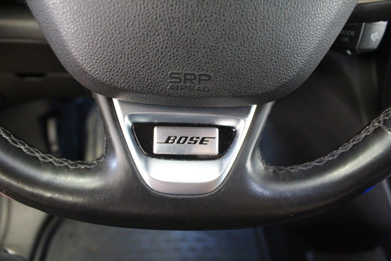 Fahrzeugabbildung Renault Scenic dCi 160 EDC Bose Edition*AHK*Winter