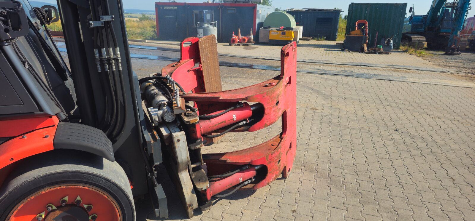 Fahrzeugabbildung Linde H80D-03/900
