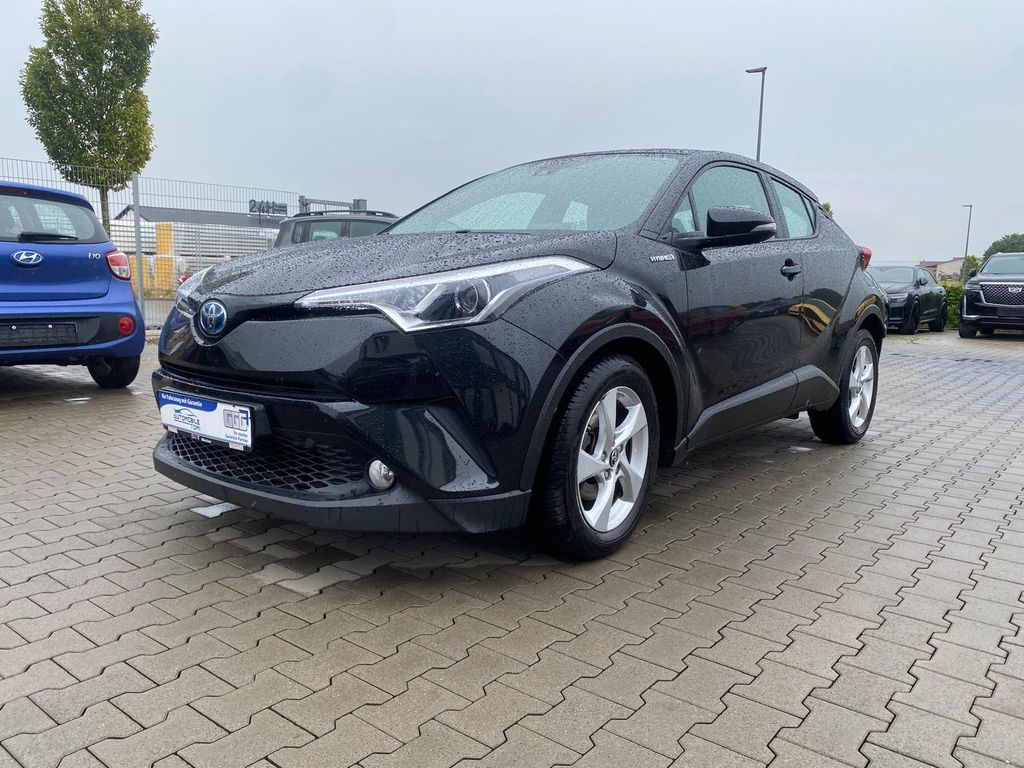 Image of Toyota C-HR