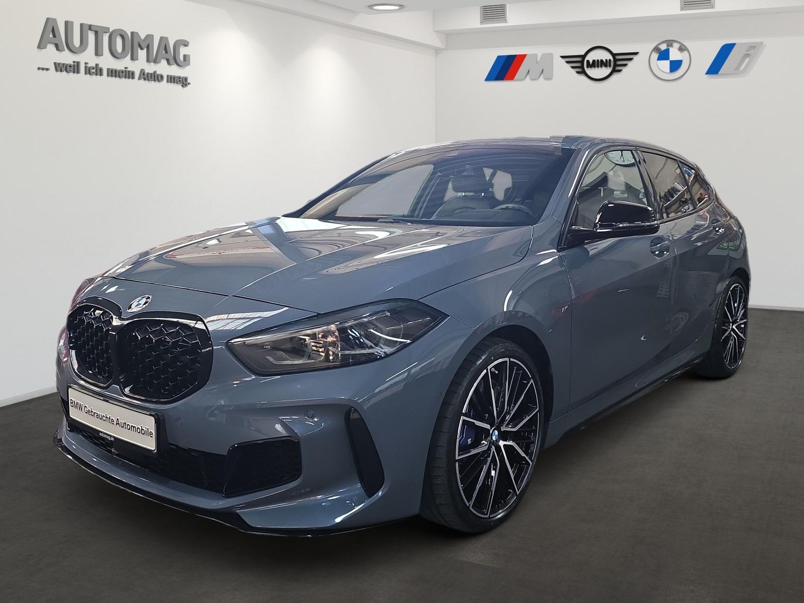 BMW M135i xDrive Panoramadach*Head-Up*Harman/Kardon*