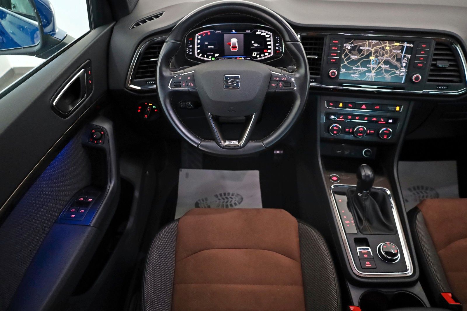 Fahrzeugabbildung SEAT Ateca Xcellence T.Leder,Navi,LED,SH,ACC,SR+WR