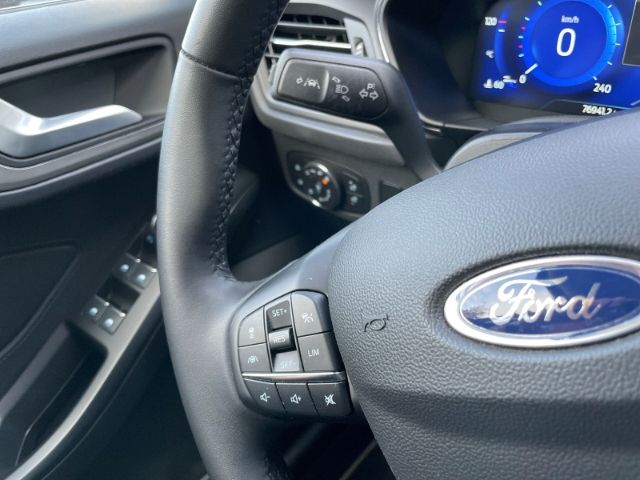 Fahrzeugabbildung Ford Focus 1.0 EcoBoost Mild-Hybrid Titanium X Autom.