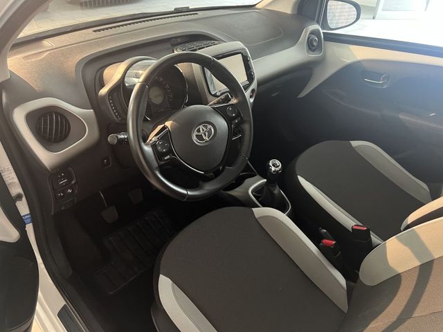 Toyota Aygo x-play Team Deutschland