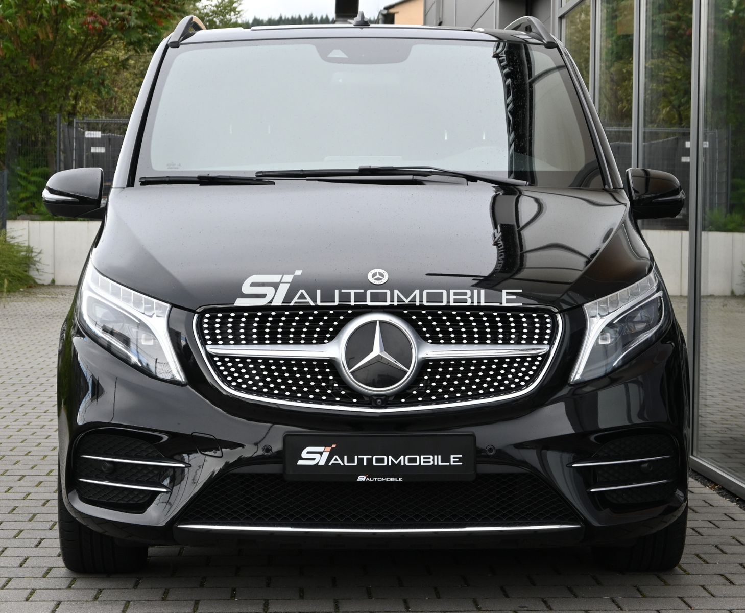 Fahrzeugabbildung Mercedes-Benz V 300 d 4M. AMG °UVP 249.748€°KLASSEN-VIP-UMBAU°