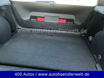Volkswagen Golf - 8