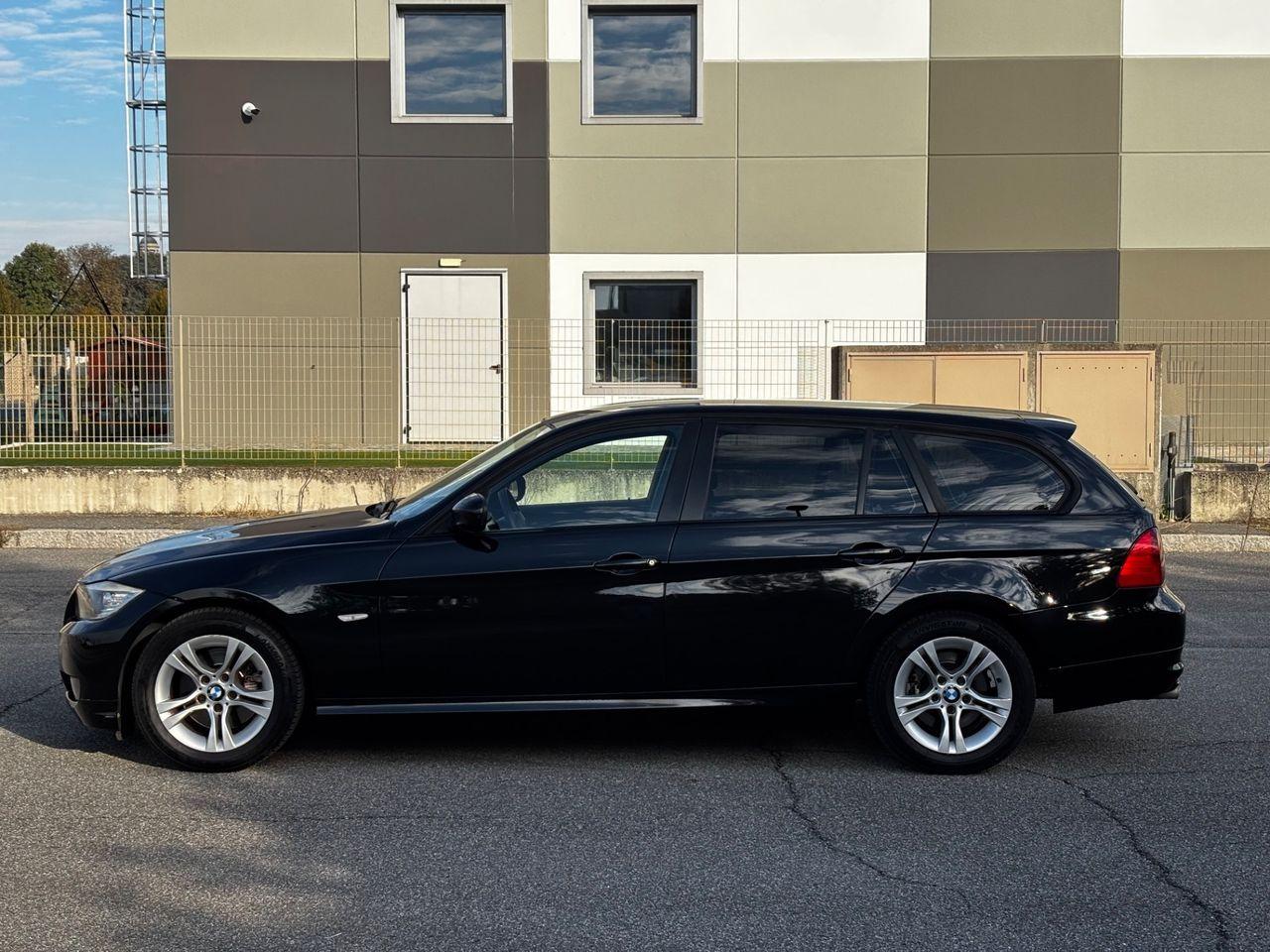 BMW 320 2009 — photo 5