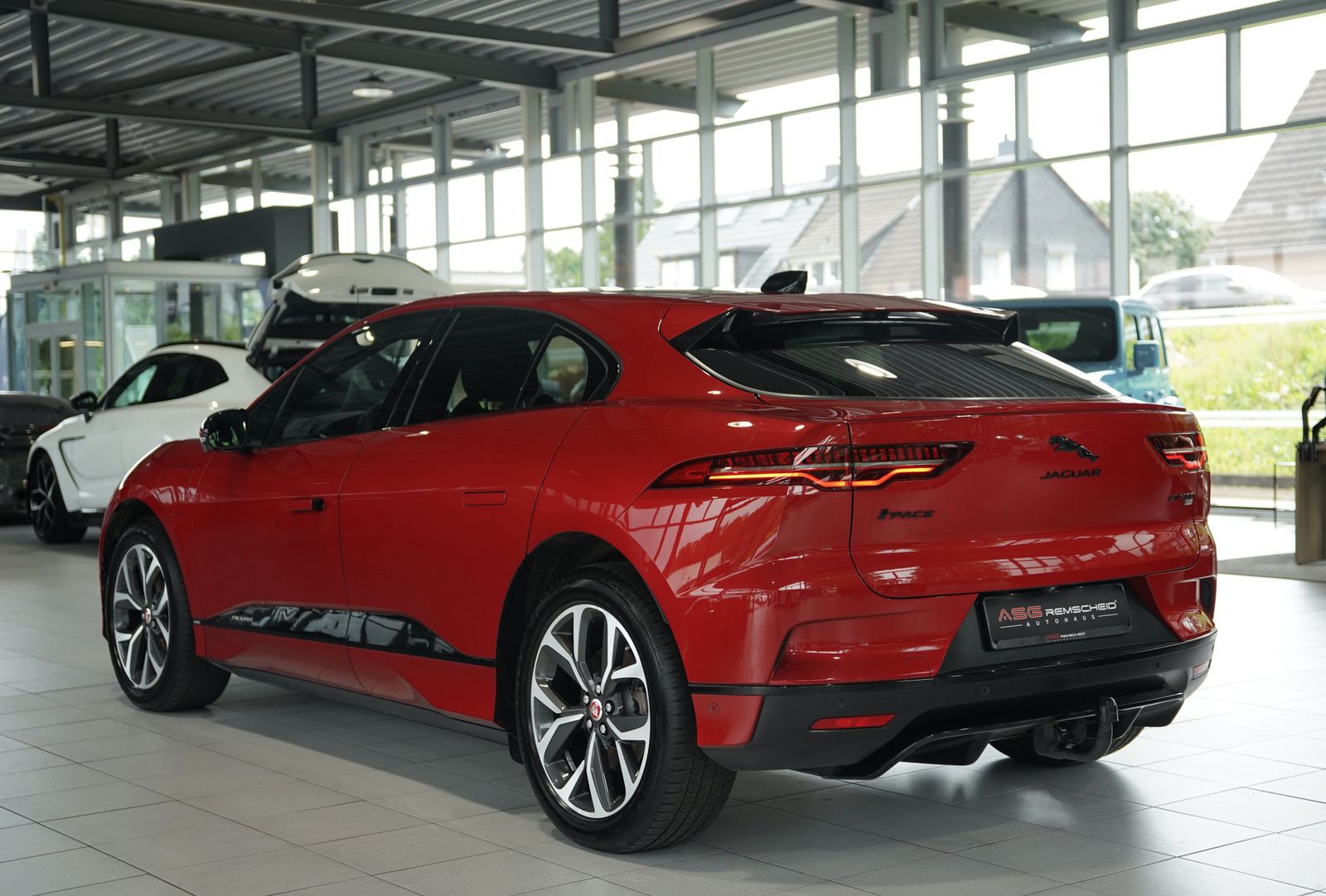 Jaguar I Pace