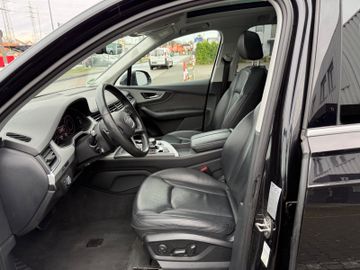Audi Q7 - 9
