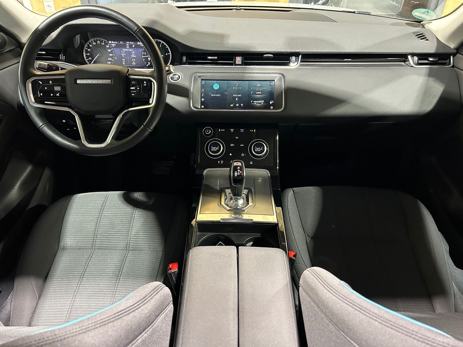 Fahrzeugabbildung Land Rover Range Rover Evoque Basis/PANO/APPLE/KAMERA/TEMPO