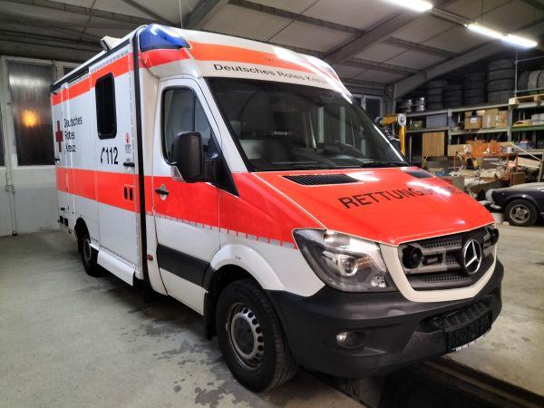 Mercedes-Benz 316 CDI RTW Koffer System Strobel