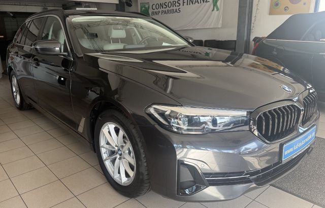 BMW Touring 520 d xDrive,HEAD-UP,LEDER,LED,NAVI,AHK